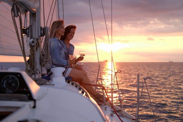 EXPERIENCIA DE DIA COMPLETO EN VELERO PRIVADO - Imagen 3