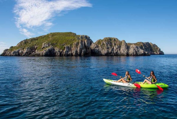 EXPERIENCIA EXCURSIÓN GUIADA EN KAYAK