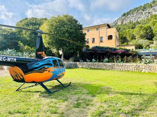 Vuelo en Helicoptero a Bodega Son Brull